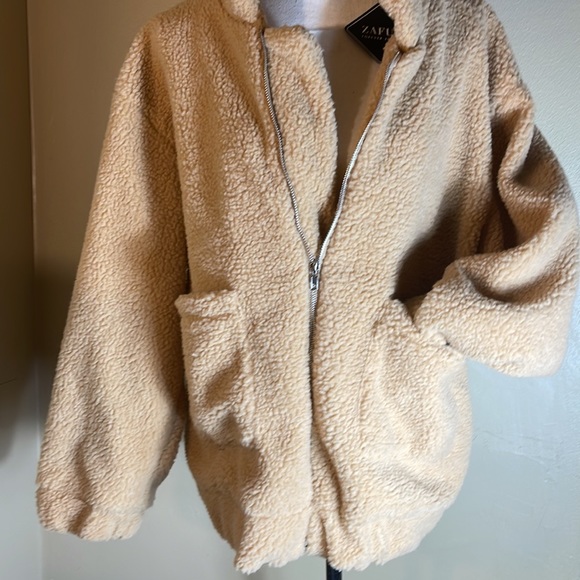 Zaful faux fur - Picture 3 of 6